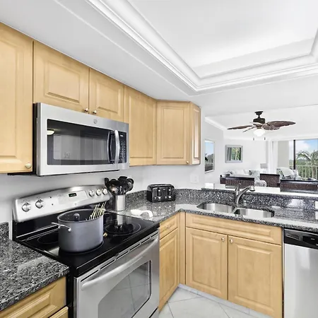 South Seas Tower 4-301 Villa
